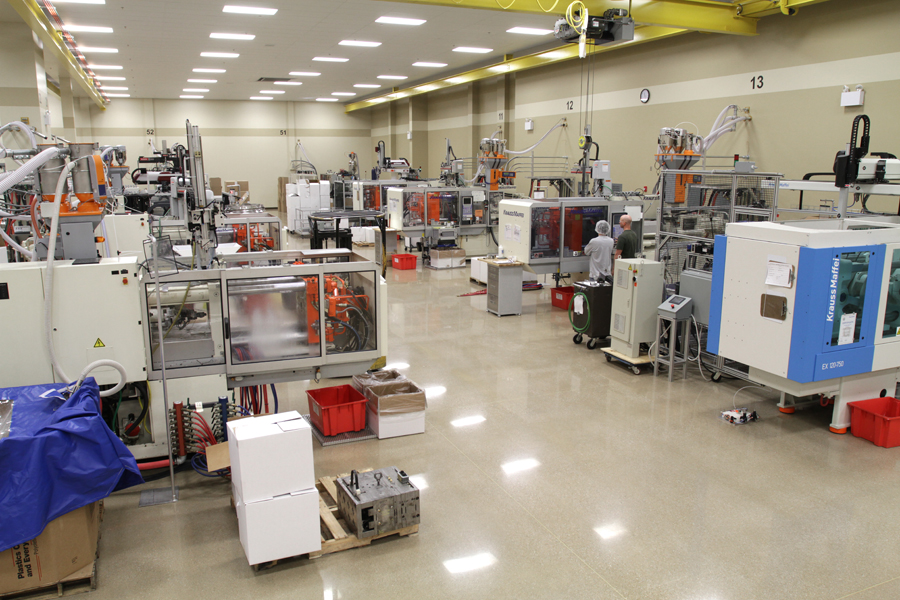 The Role of Custom Injection Molding in CDMO Success